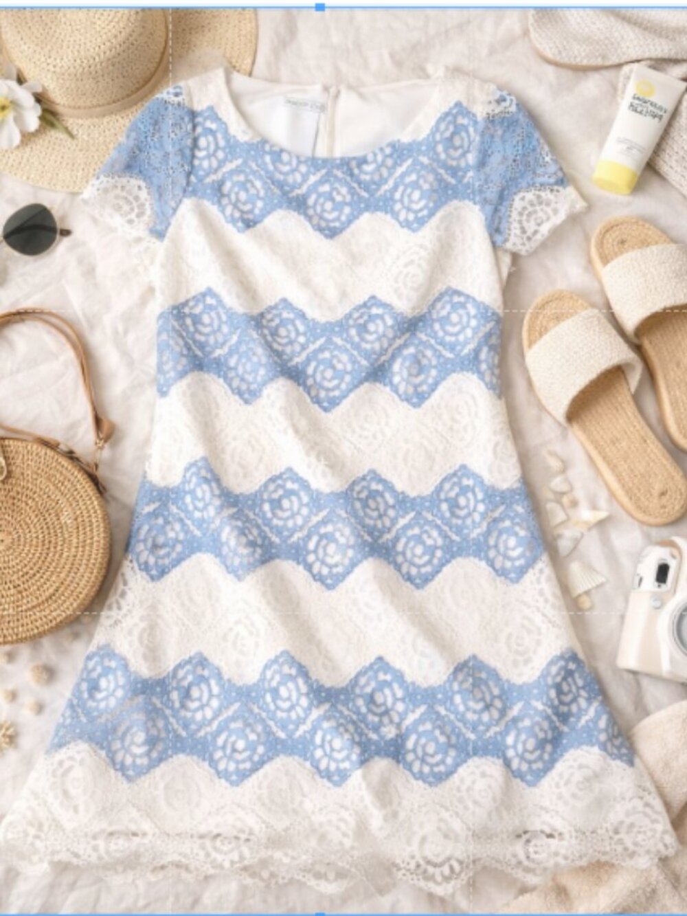 Maggy London Shift Casual Dress Laced Ivory Blue Short Sleeve Lined Size 10